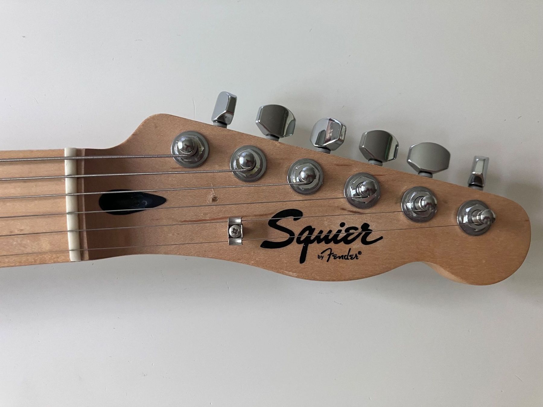 Squier Musikinstrumente: Squier '51 E-Gitarre (Made in Indonesia) mit Toggle-Upgrade – Gebraucht aus Luzern von Madvibe 4