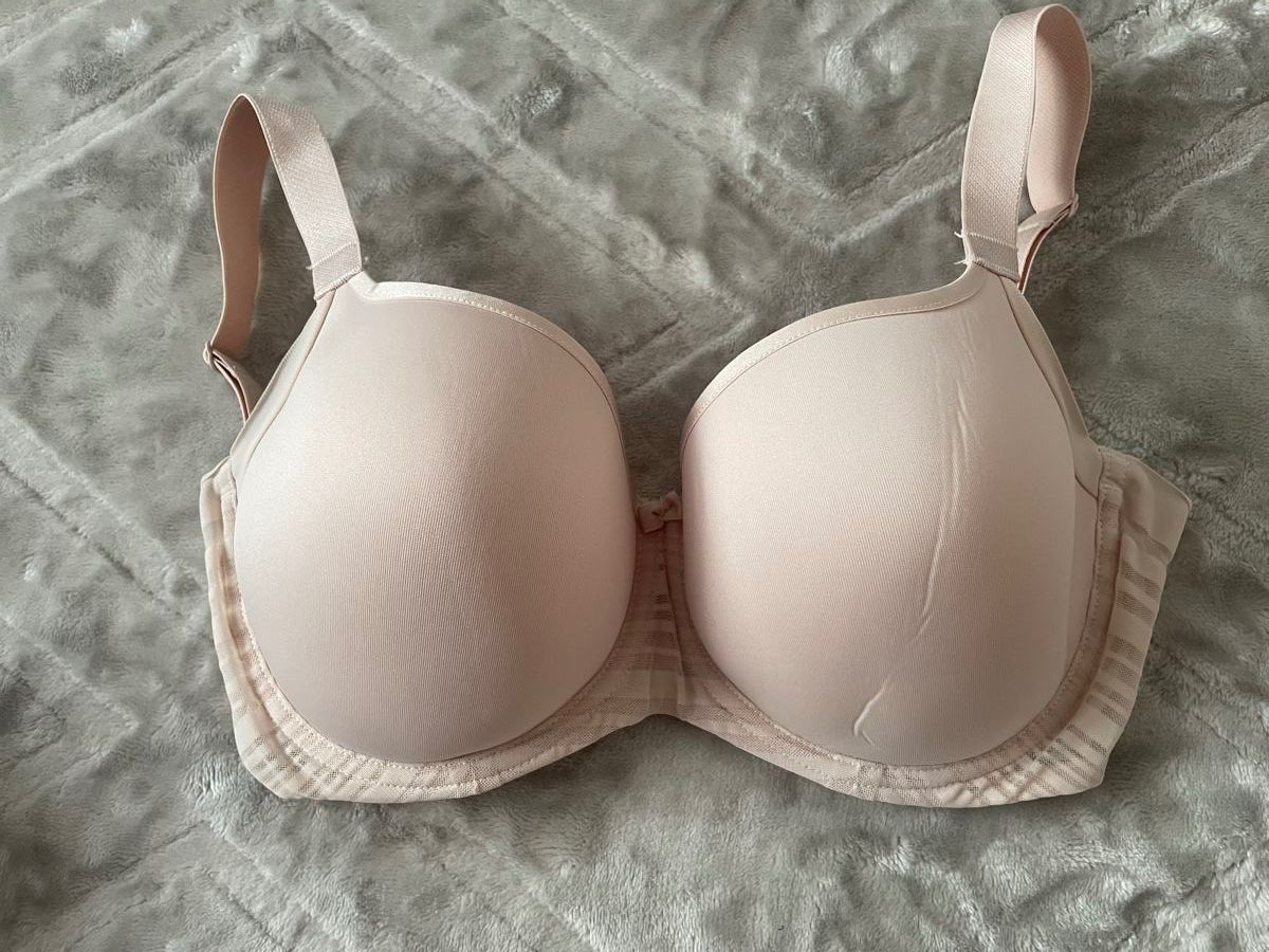 Altra biancheria intima: BH beige Grösse 80 E neuwertig – Nuovo (secondo la descrizione) da Zürich venduto da Maggi1980