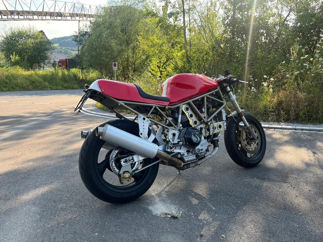 Ducati Strada: Caferacer Umbau Ducati 900 SS – Usato da Mägenwil venduto da BackInWhite 1