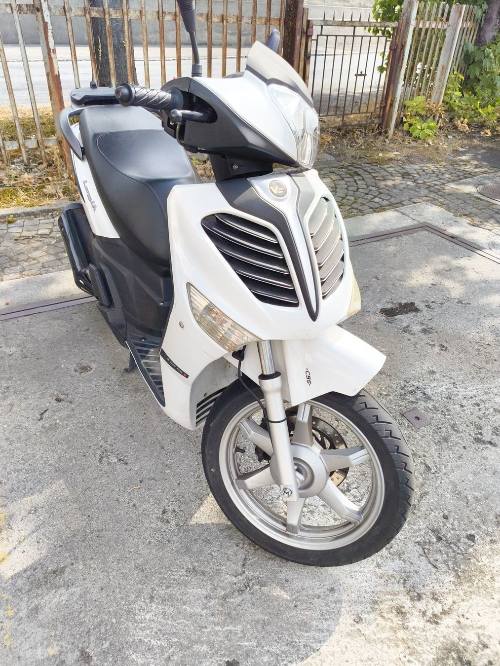 Strasse: Vengo Logik 125 i – Gebraucht aus Bern von meb_5fw7
