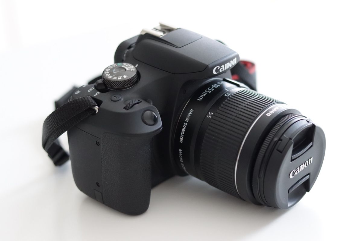 Canon Kamera: Canon EOS 2000D + 2 Objektive + Zubehör mit Restgarantie! – Neu (gemäss Beschreibung) aus St. Gallen von Geng_01 3