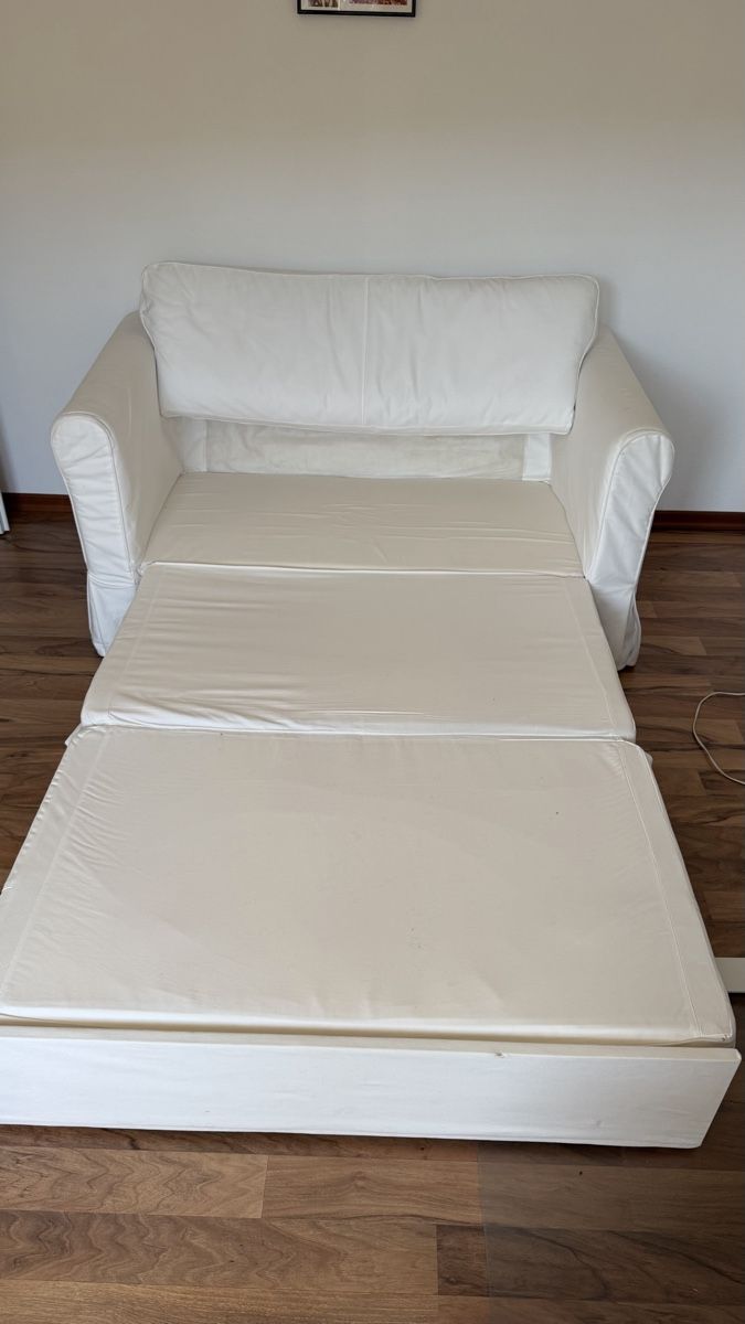 Ikea Sofas: IKEA Bettsofa, 2-Sitzer - gebraucht – D'occasion à Laupersdorf par SIM_2024 3