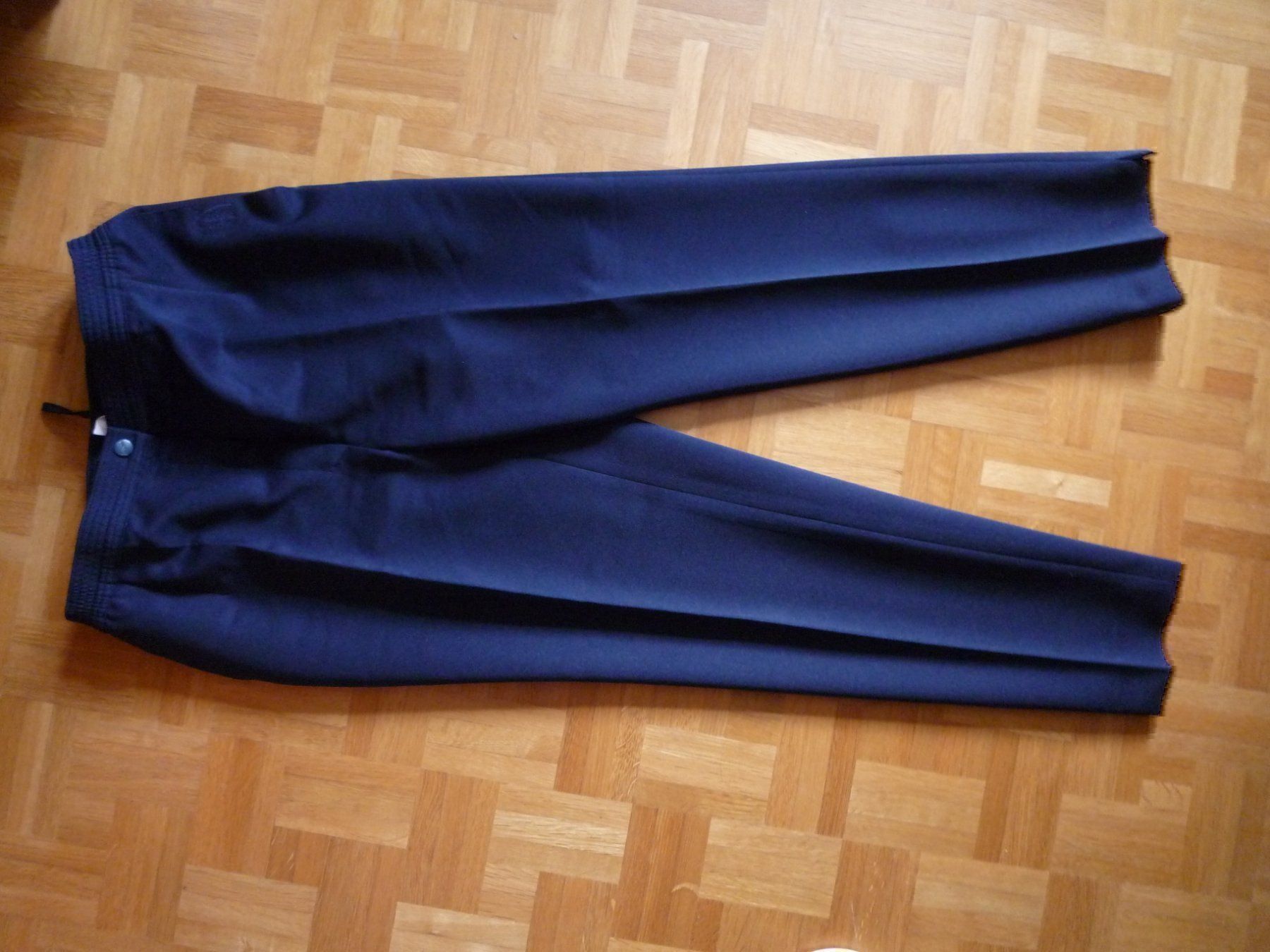 Pantaloni: Damen Hose Gr. 40 – Usato da Rafz venduto da Sonnenblume305 1