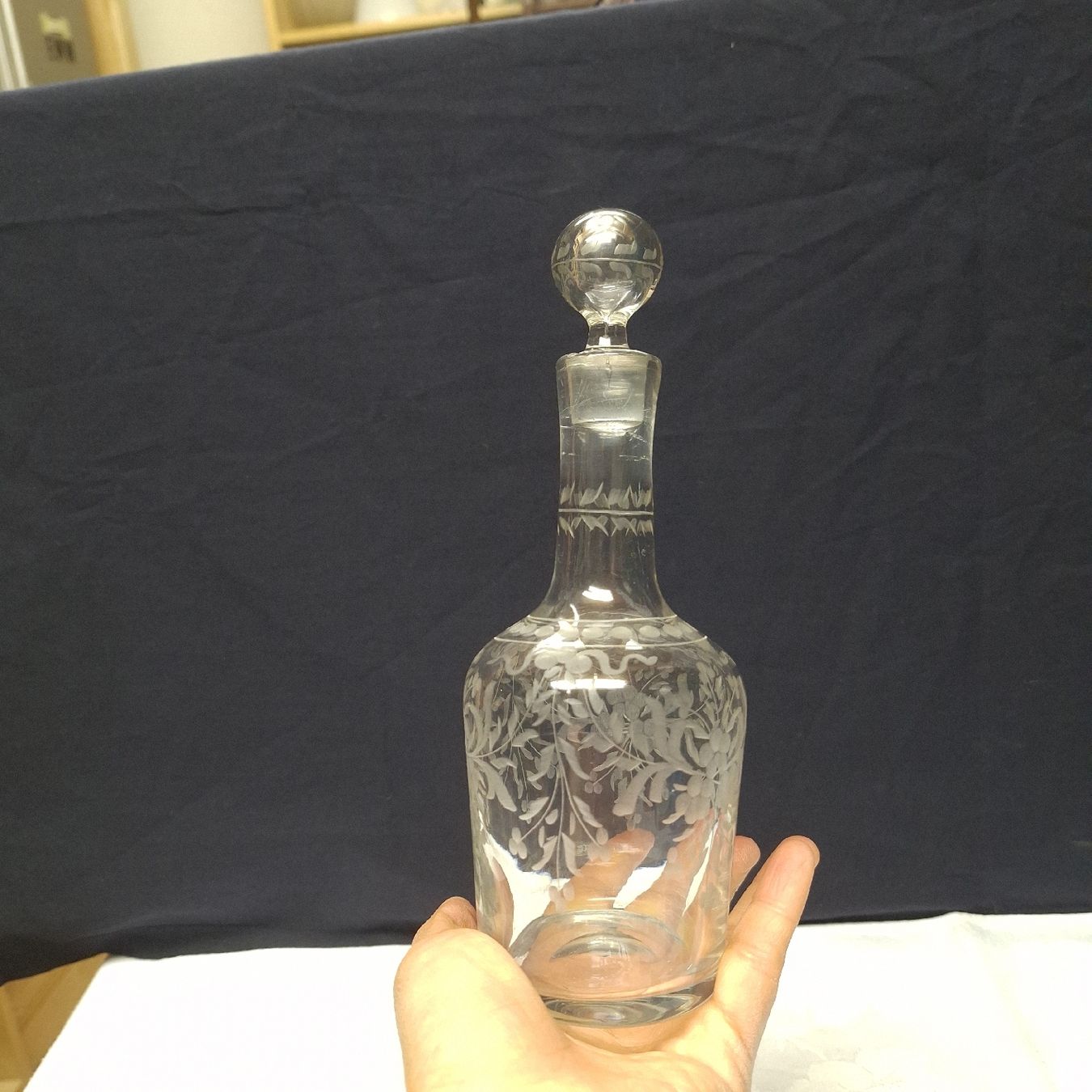 Caraffe: Versand möglich! Glaskaraffe,  Karaffe,  romantisches Muster – Usato da Winterthur venduto da Goldpipau 8