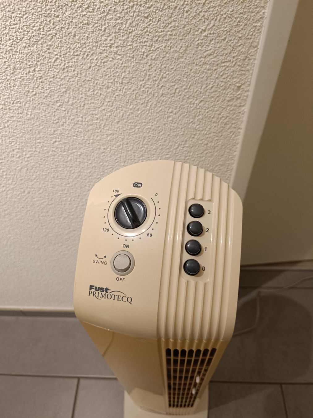 Primotecq Ventilatoren: Fust Primotecq Turm 100 Ventilator – Gebraucht aus Wohlen AG von Fabe3 3