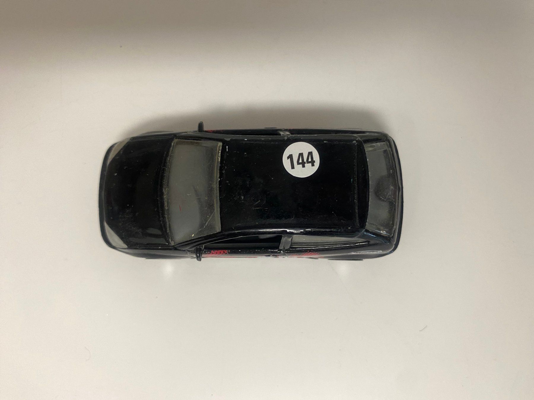 Matchbox Modellini d'auto: Matchbox Ford Focus 144 – Usato da Kerzers venduto da tisyayasuBE 2