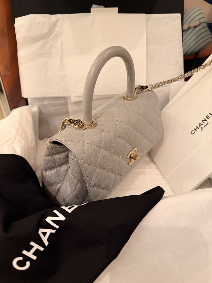 Chanel Borse da donna: Coco Handle Chanel Tasche – Nuovo (secondo la descrizione) da Zürich venduto da christina100 7