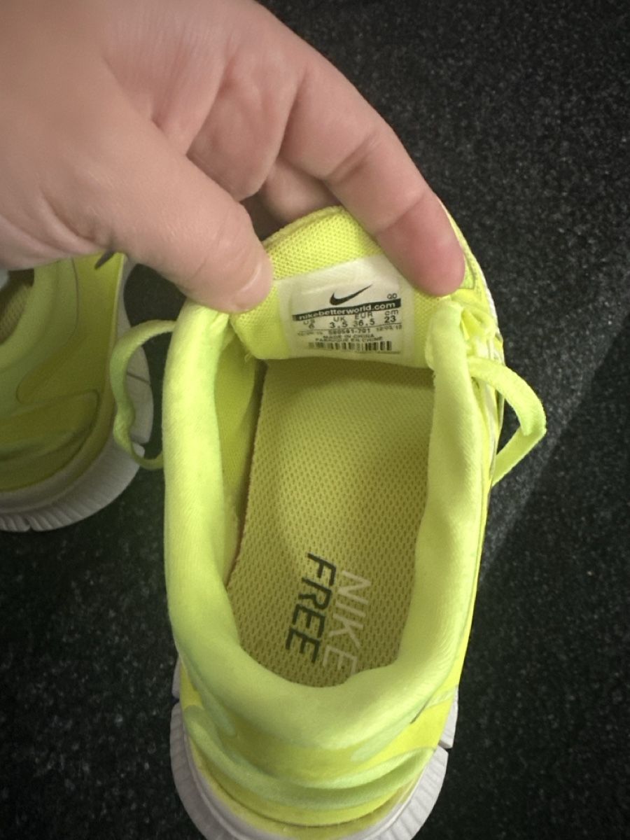 Nike Scarpe da uomo: Nike Free Runners - Neon Yellow - – Usato da Murgenthal venduto da mar_q2yf 1