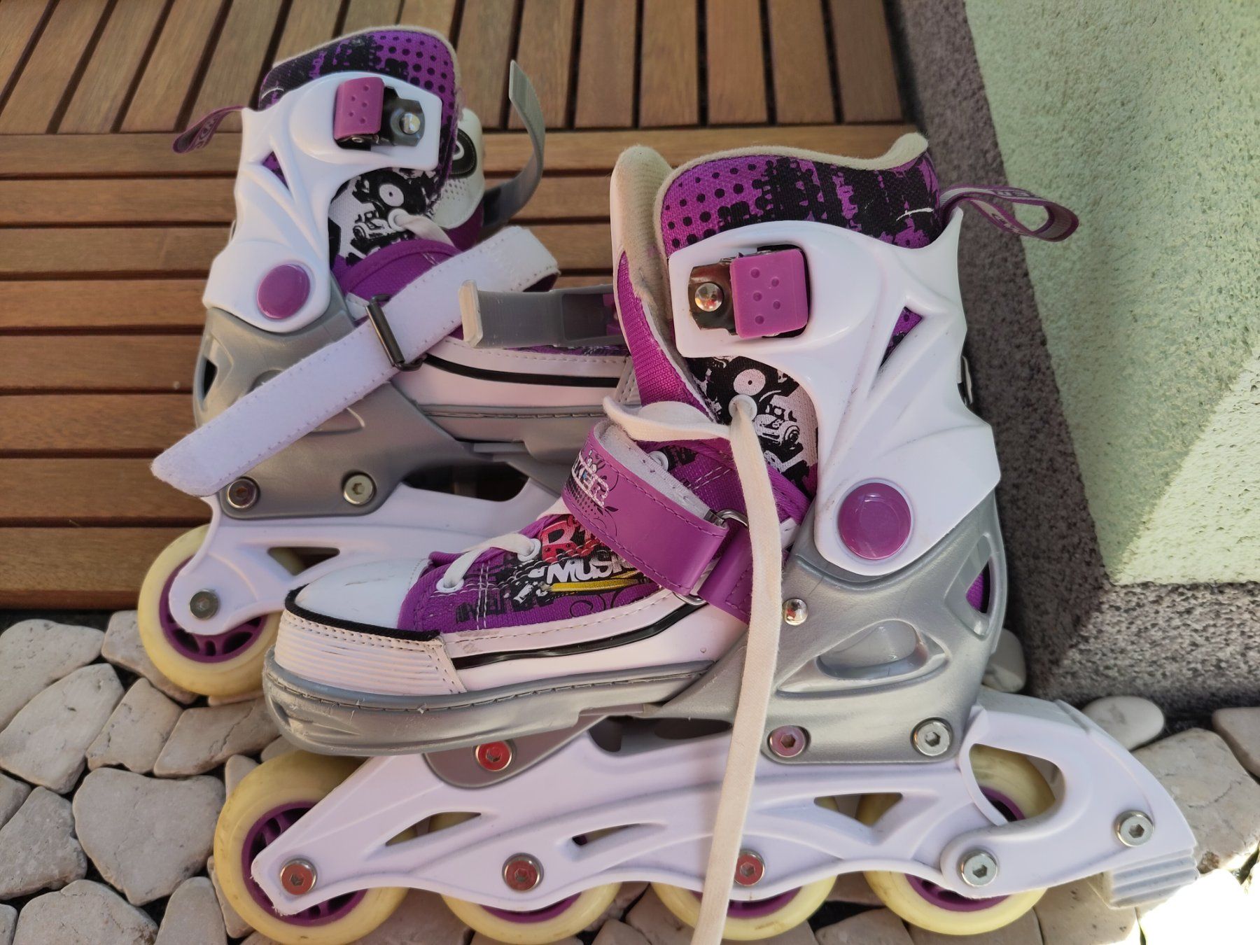 Pattini in linea & Pattini a rotelle: Rollschuhe + Schlitschuh 2 in 1 Gr. 33-36 – Usato da Fribourg venduto da monca 5