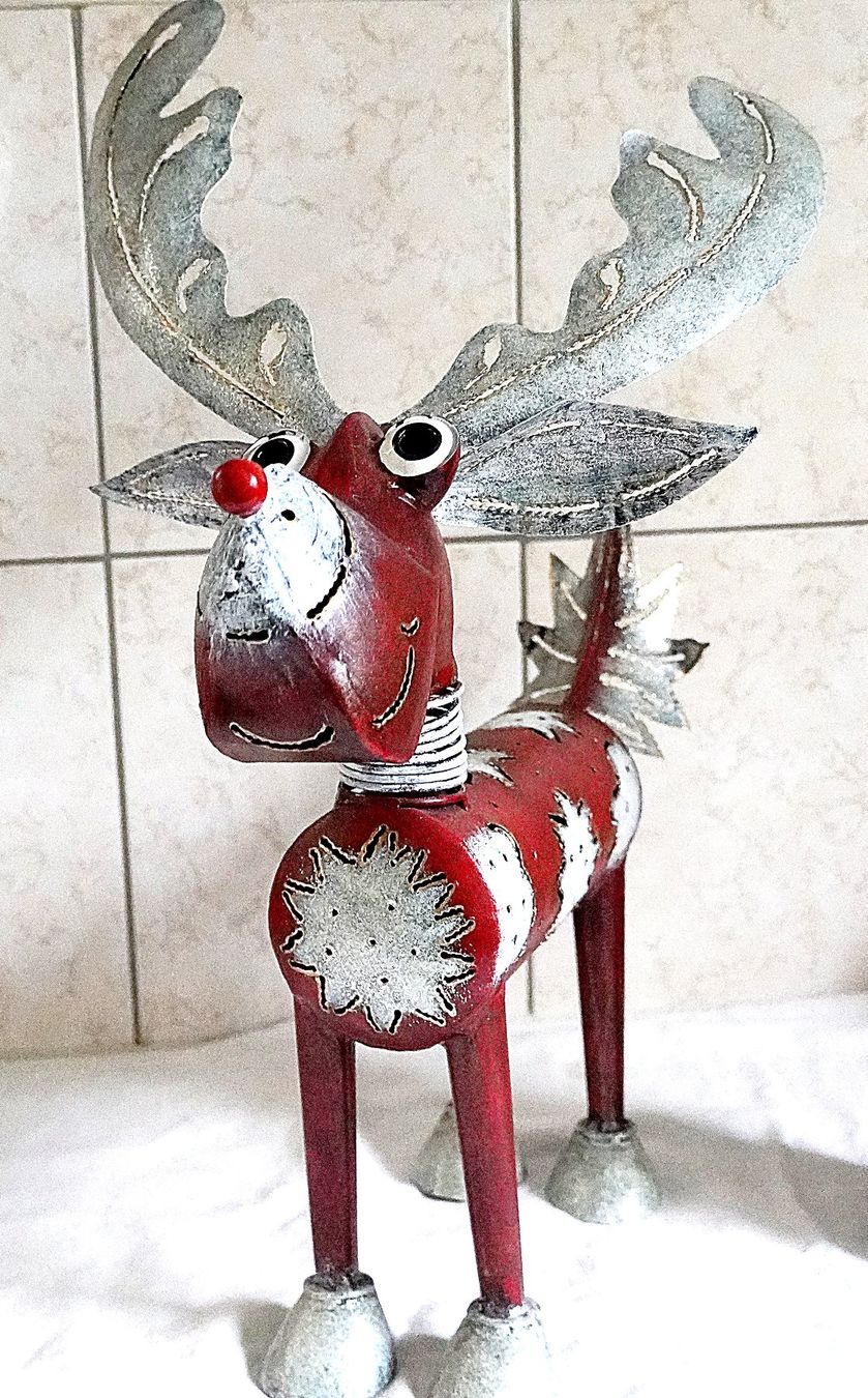 Toutes les décorations: Rudolf der rote Nase-Elch – D'occasion à Baar par 2cvbaar 1