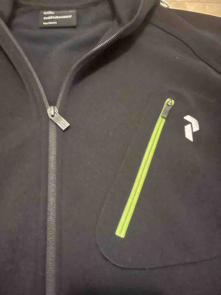 Peak Performance Maglioni & Felpe: Peak Performance Kapuzenpulli Herren L – Usato da Zürich venduto da Muegsli 2