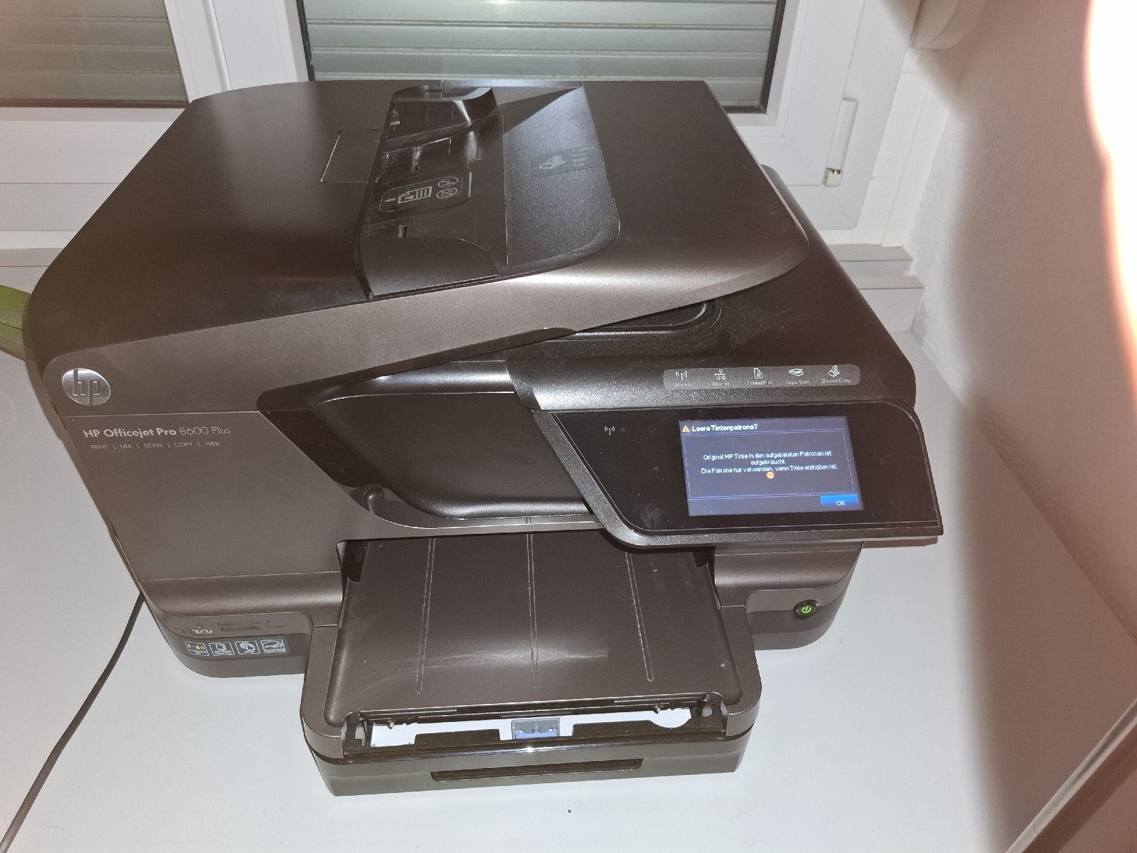 Drucker: HP OfficeJet Pro 8600 plus – Defekt aus Wettingen von Teflix