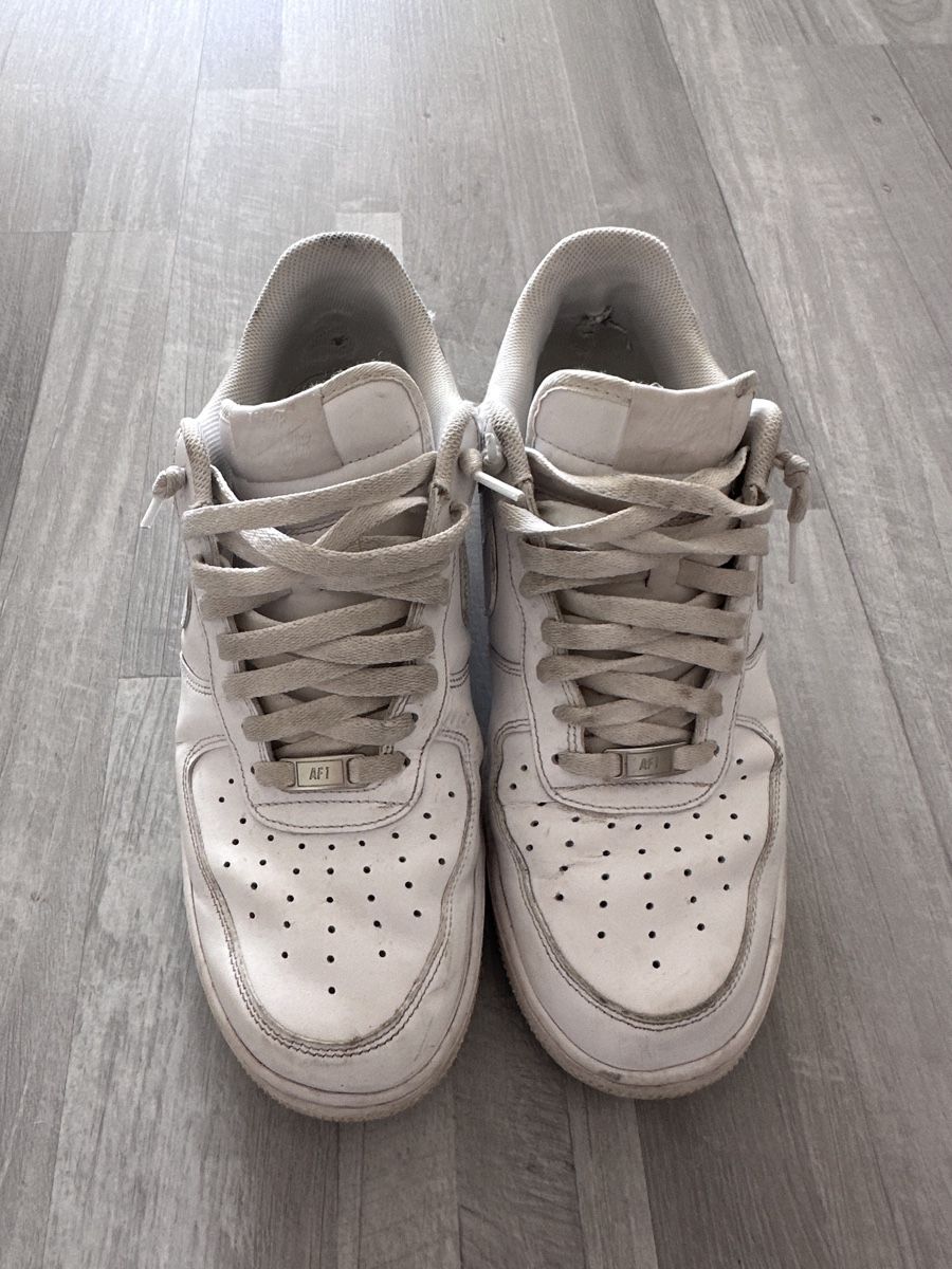 Nike Herrenschuhe: Nike Air Force 1 bianche, usate Taglia 44.5 – Gebraucht aus Locarno von AkuR71 3