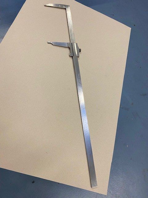 Misurare: Schieblehre 1000 mm lang – Usato da Reiden venduto da aidaramon