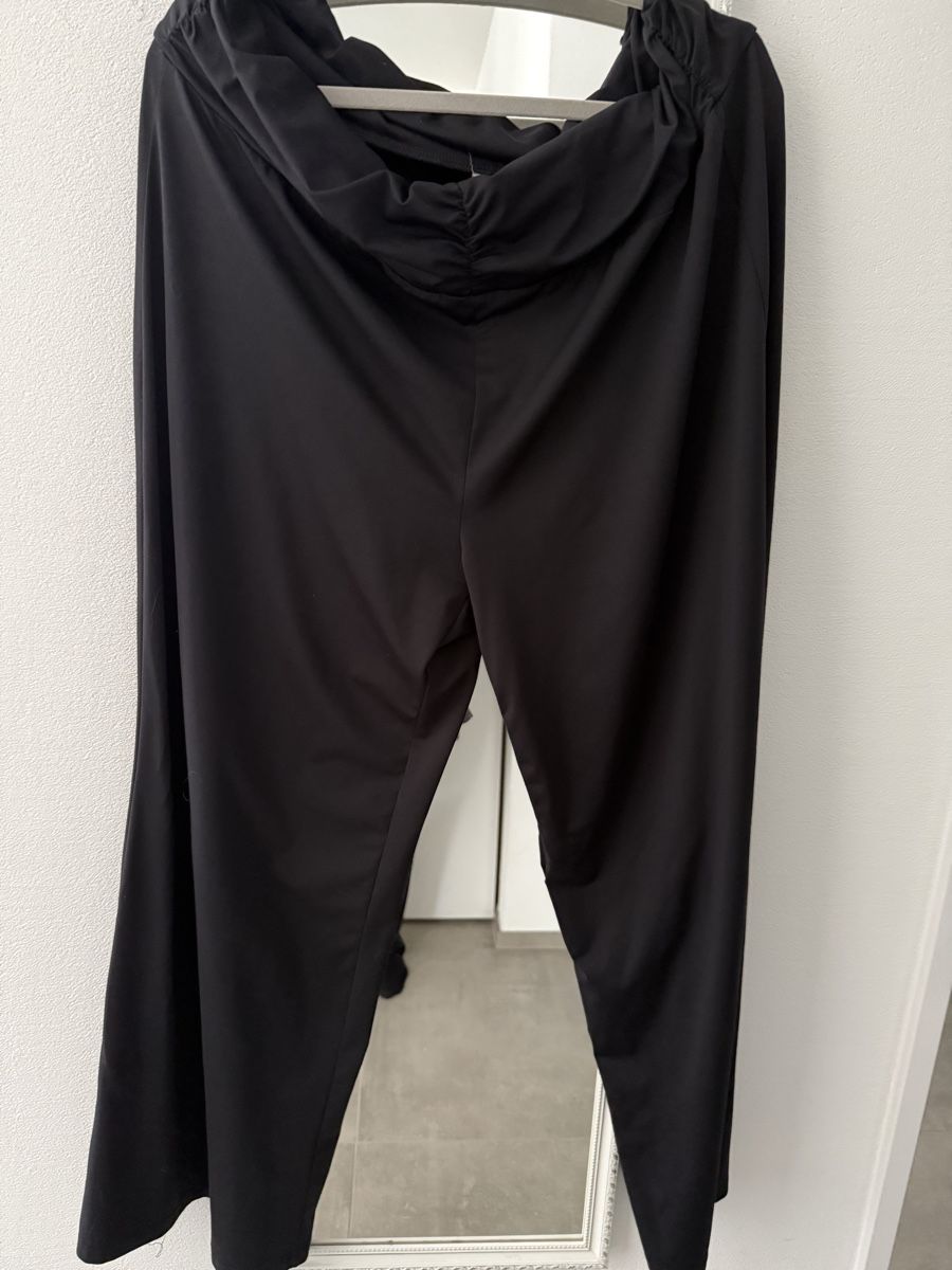 Hosen: Schlupfhose Grösse 2XL – Gebraucht aus Pfeffikon LU von pepino17