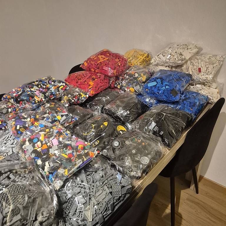 Giocattoli: Lego gemischt und sortiert, ab kg – Usato da Utzenstorf venduto da eli_f9dw 1