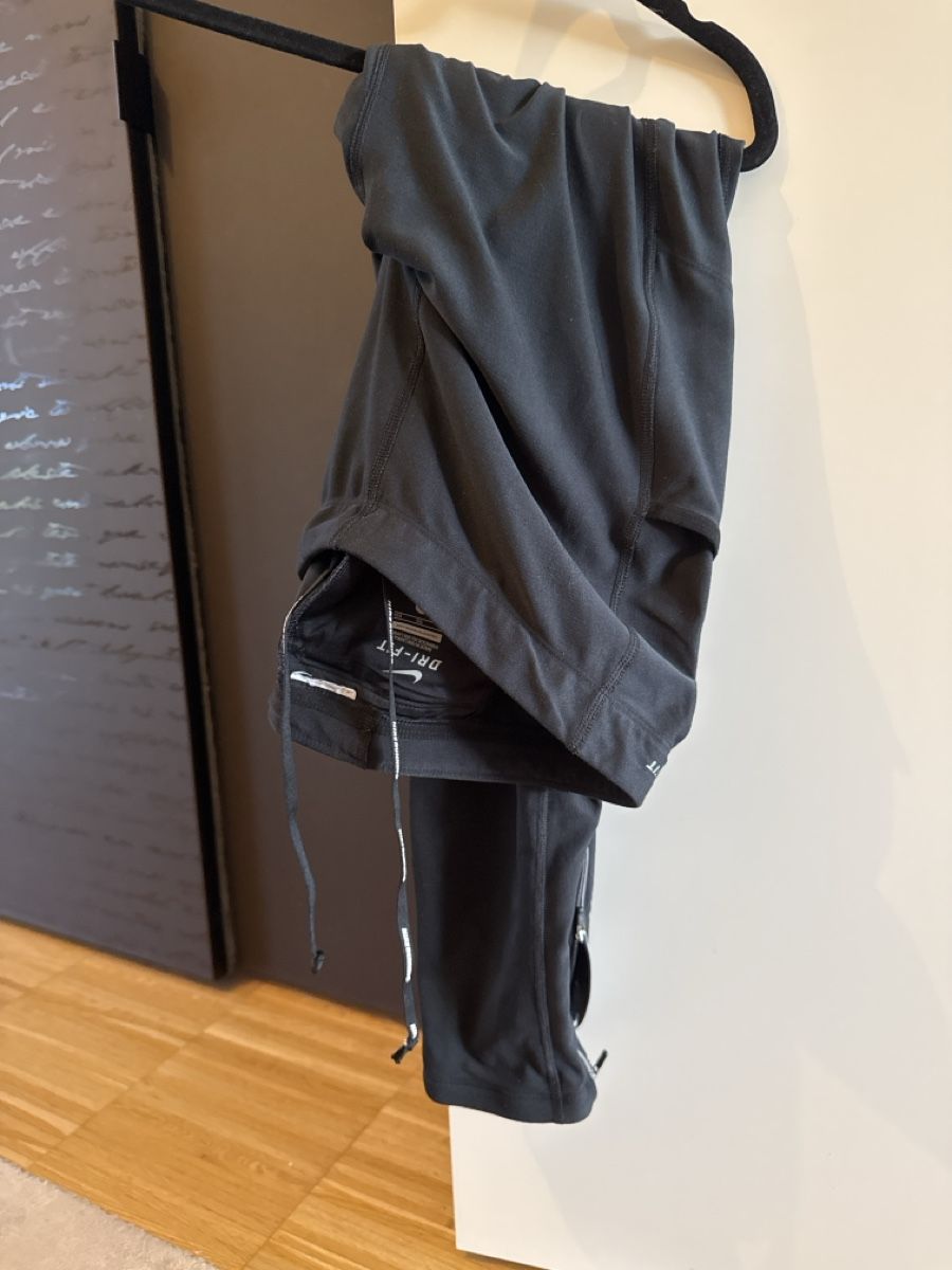 Hosen: Nike Running – Gebraucht aus Menzingen von Dali2504