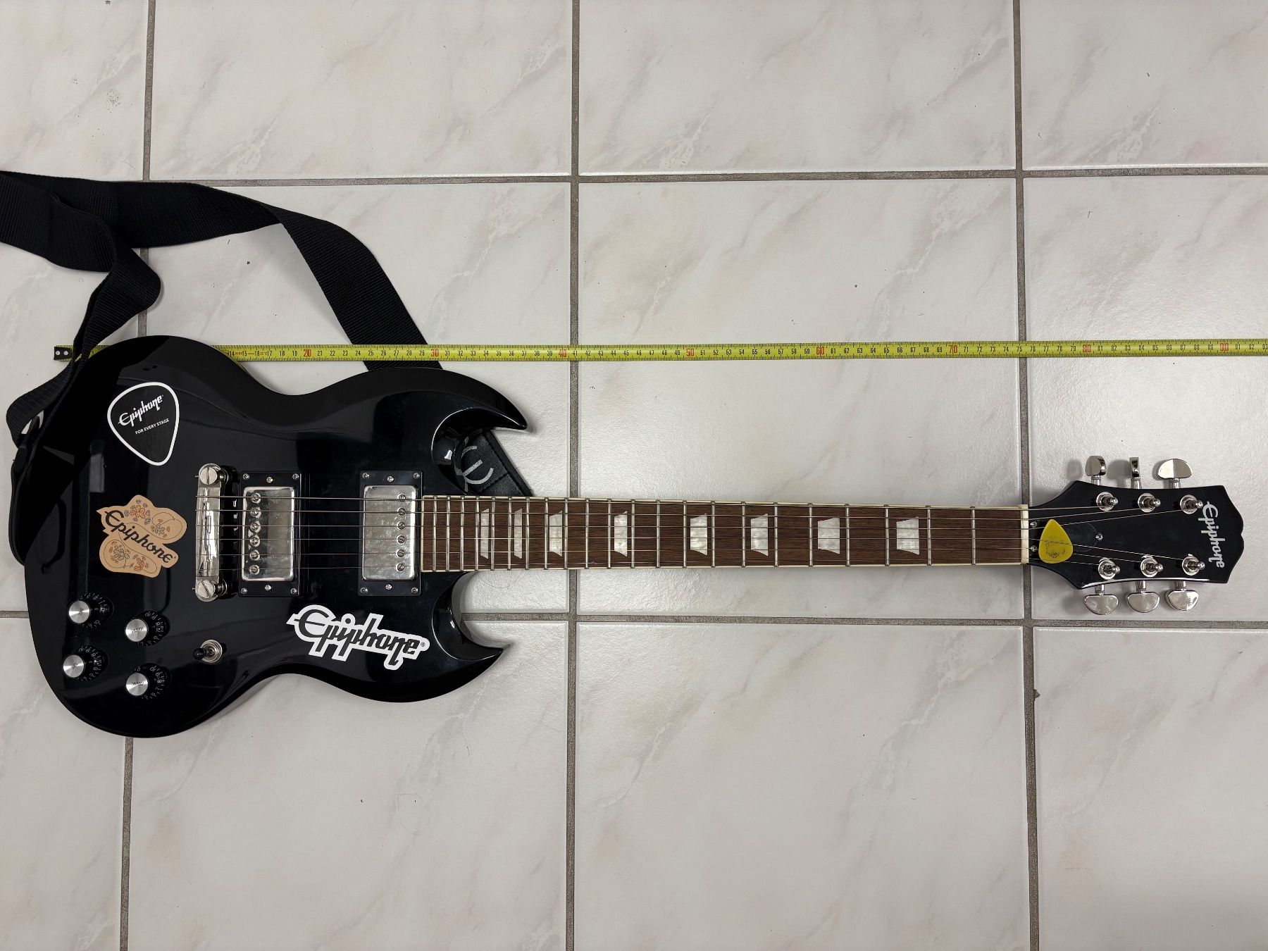 Epiphone Musikinstrumente: Elektrogitarre Epiphone 90cm – Gebraucht aus Uster von riskaj 2