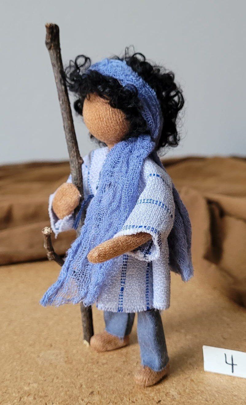 Figuren: Schwarzenberger Krippenfiguren Kind mit Steckli 13cm N4 – Neu (gemäss Beschreibung) aus Abtwil SG von Roebi250 1