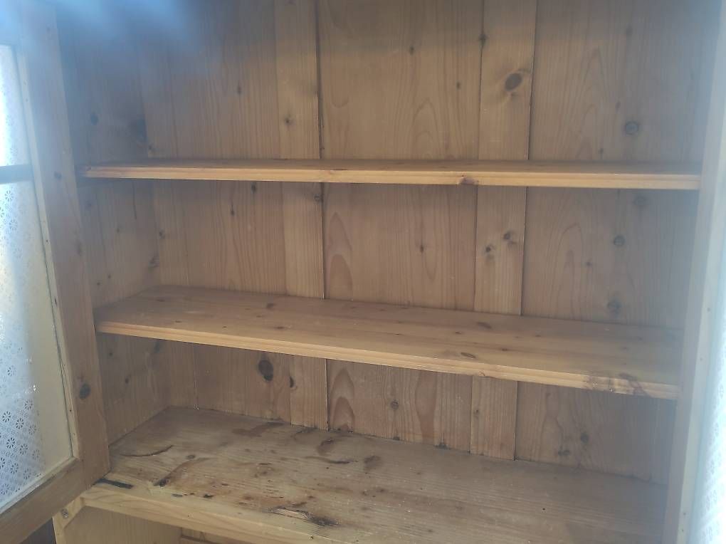 Buffets: Holzbuffet mit Vitrine – D'occasion à Pratteln par Cartonsducoeur_bl 2