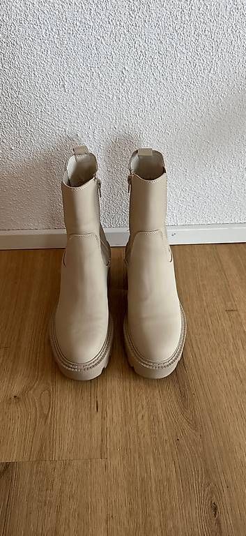 Scarpe da donna: Stiefelette Damen fast neu Beige Gr. 37 – Usato da Hettlingen venduto da sch_gr5s 1