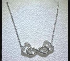Infinity heart necklace with diamonds #jewelry #valentinesda