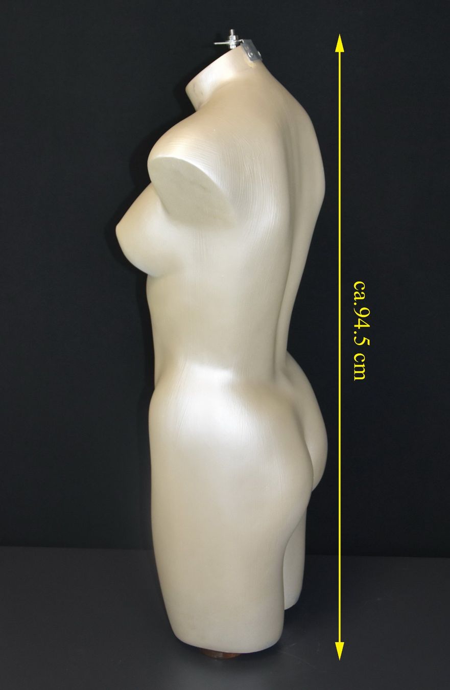 Altro in Decorazioni & Accessori: Schaufensterpuppe Damen Büste Torso/hell beige/94.5 cm – Usato da Wohlenschwil venduto da dondonda 9