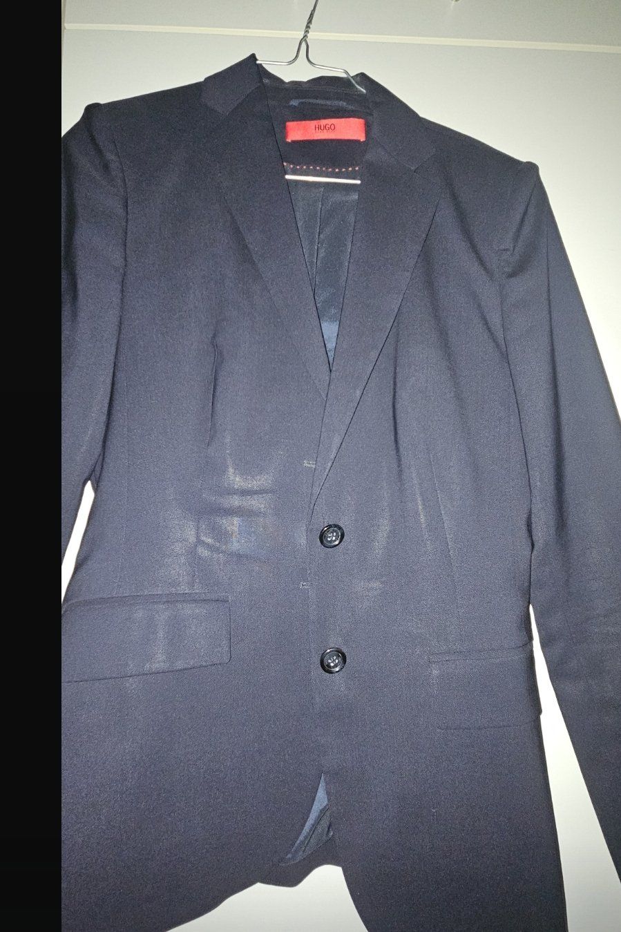 Hugo Boss Completi & Tailleur: Hugo Boss Blazer Original marine – Usato da Suhr venduto da jes_rtc9