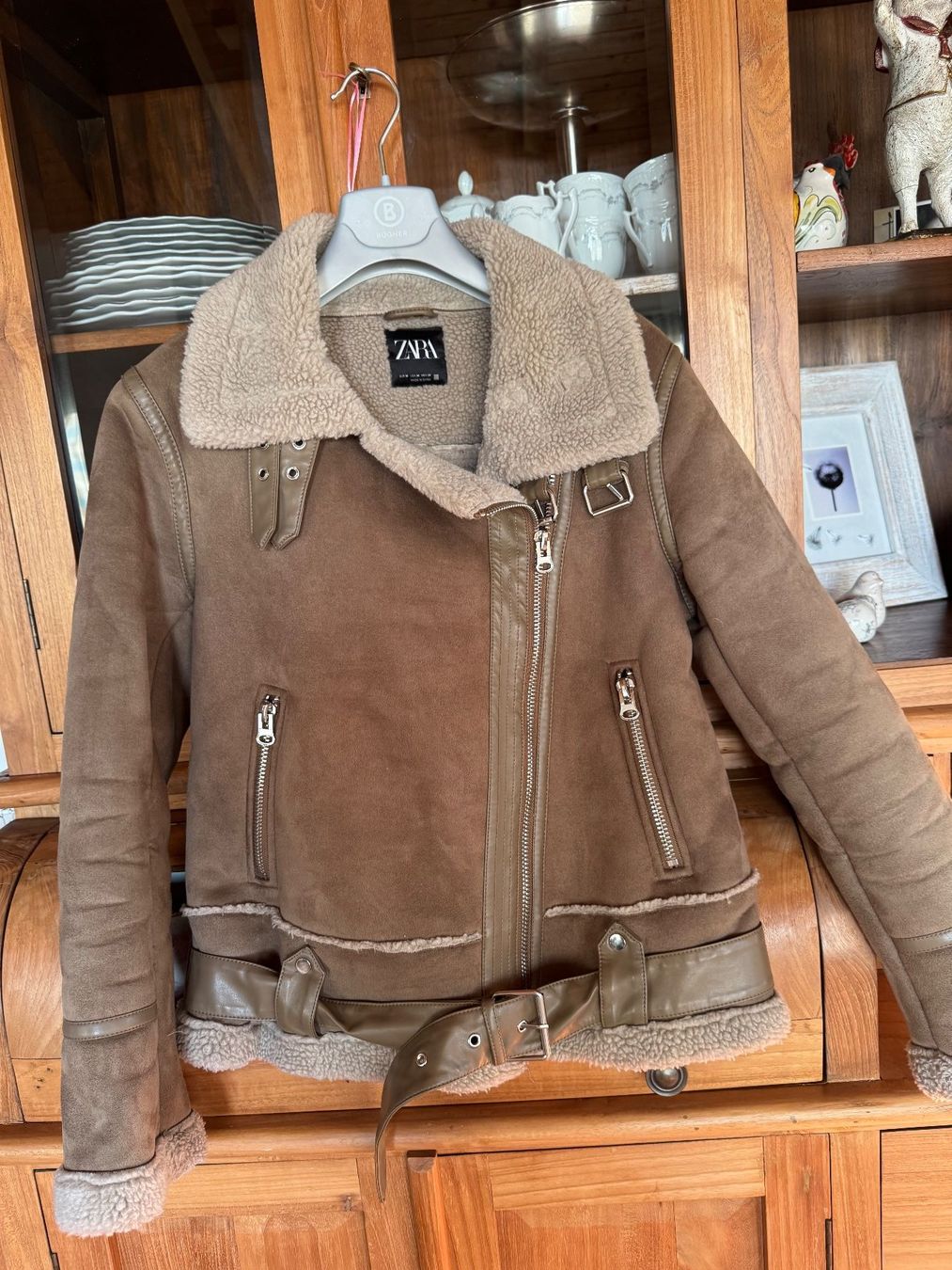 Zara Giacche: Zara Jacke mit Lammfelloptik Gr. M – Usato da Oberrohrdorf venduto da maggys15