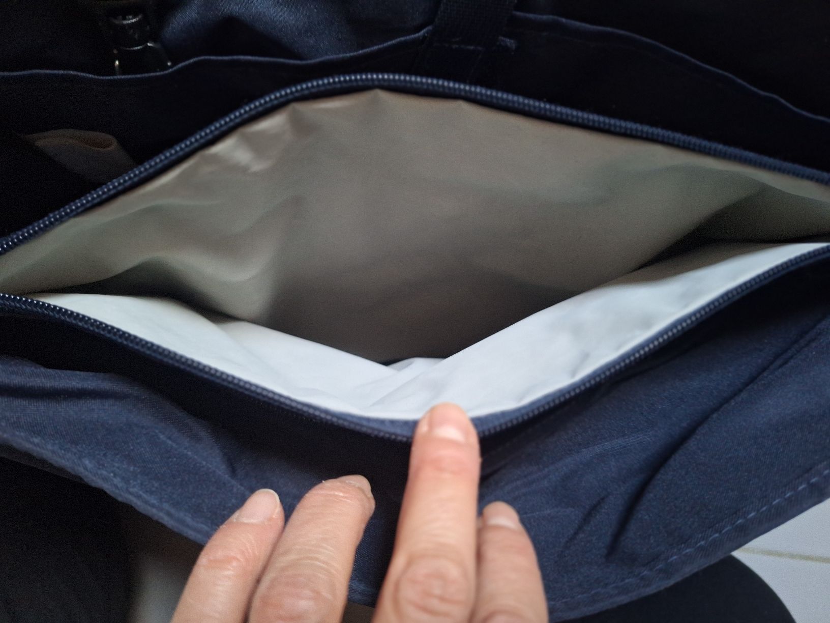 Lässig Borse: Wickeltasche Lässig – Usato da Sissach venduto da Nothing123 3