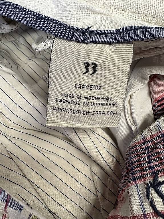 Pantaloni: Shorts von Scotch & Soda – Usato da Basel venduto da jan_k9cz 2