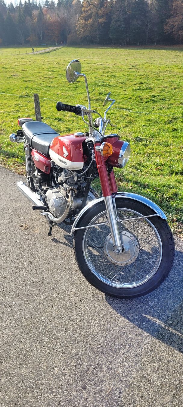 Strasse: Honda CB125 K4 intégralement restauré – Gebraucht aus Lausanne von fefc.eu 2