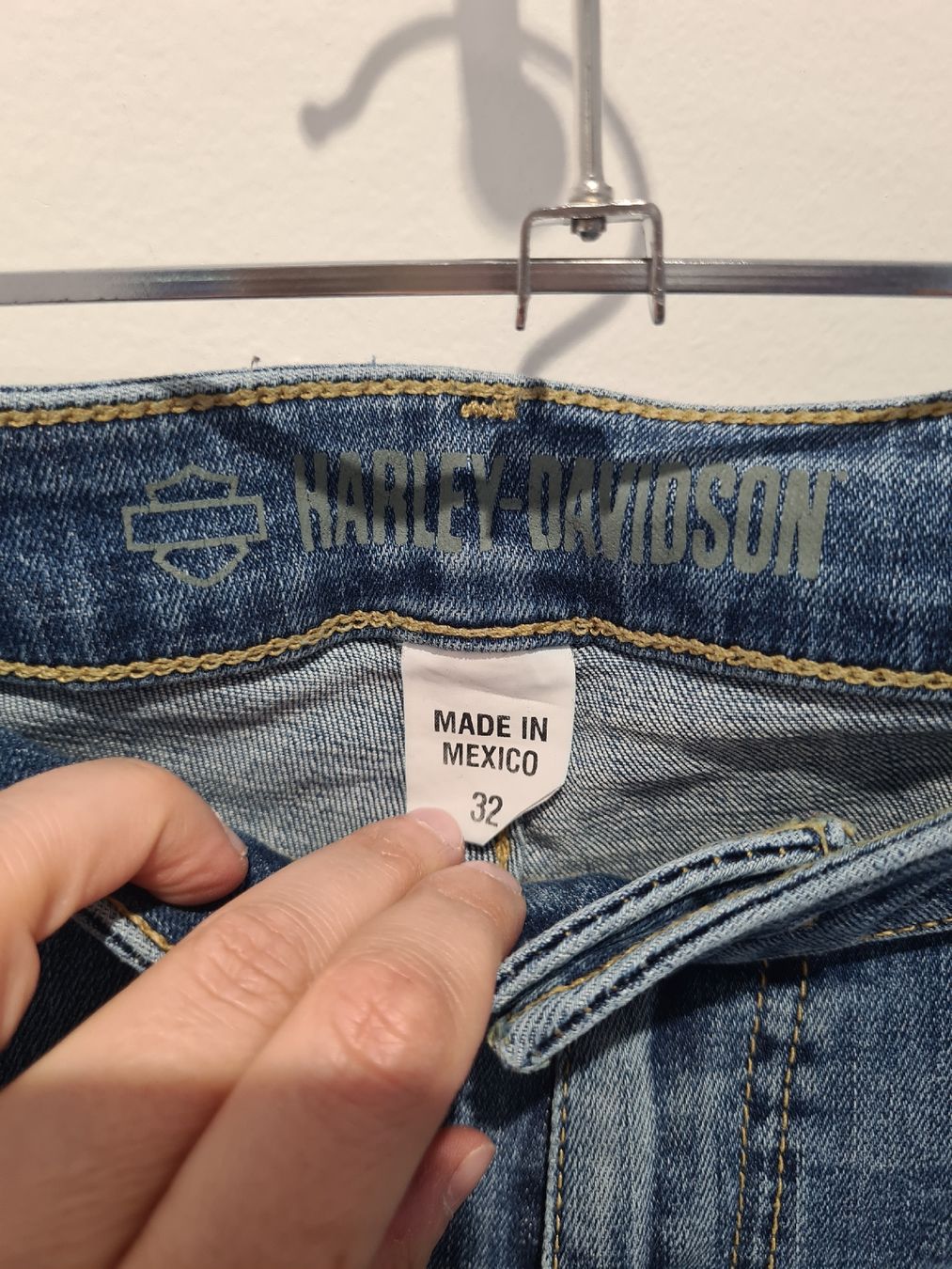 Harley-Davidson Jeans: Coole Harley-Davidson Jeans Gr. 32 – Usato da Adligenswil venduto da FriedasWelt 1