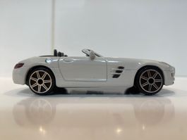 Mercedes-Benz SLS AMG 1-43 Bburago 471