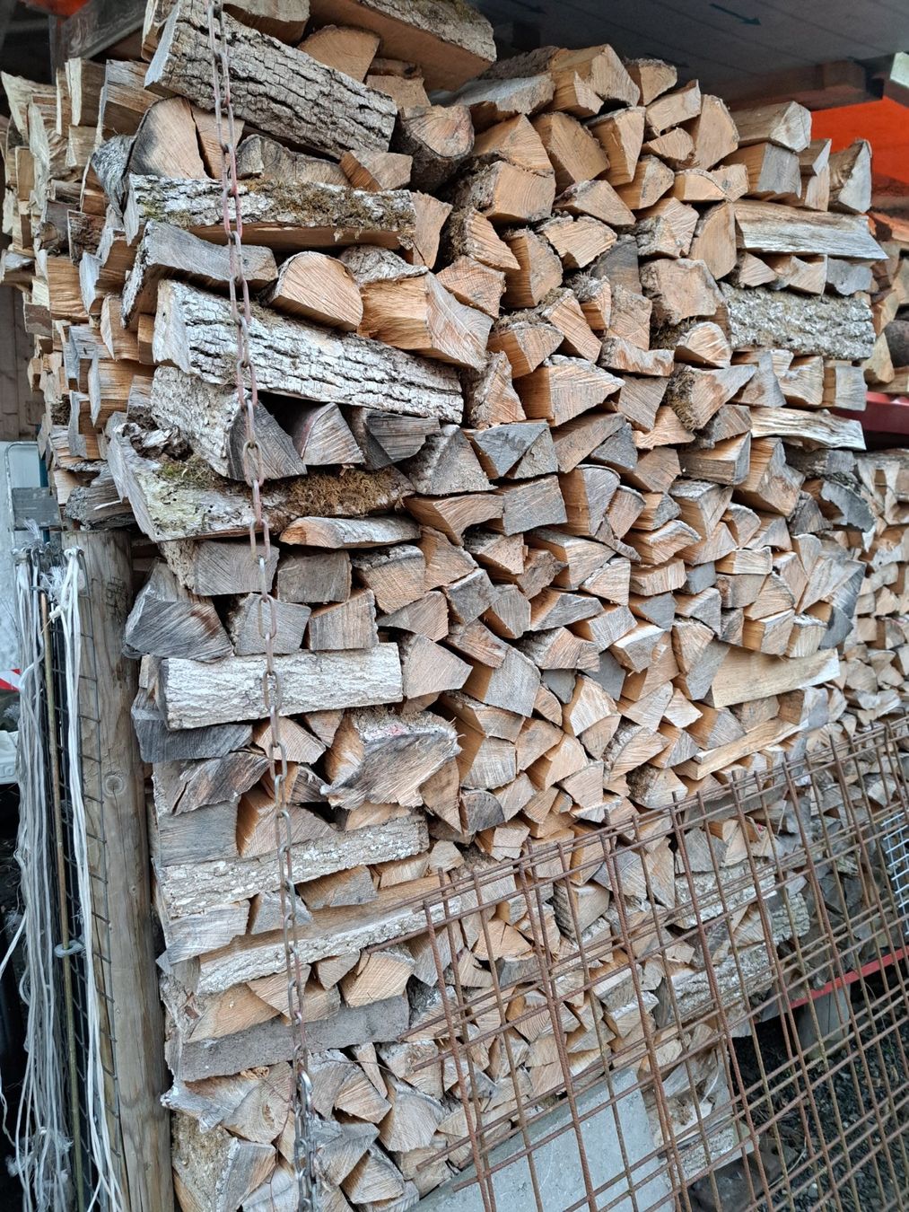 Articoli in legno: gut gelagertes Brennholz schnaeppchen – Nuovo (secondo la descrizione) da Benzenschwil venduto da 007tinu 5
