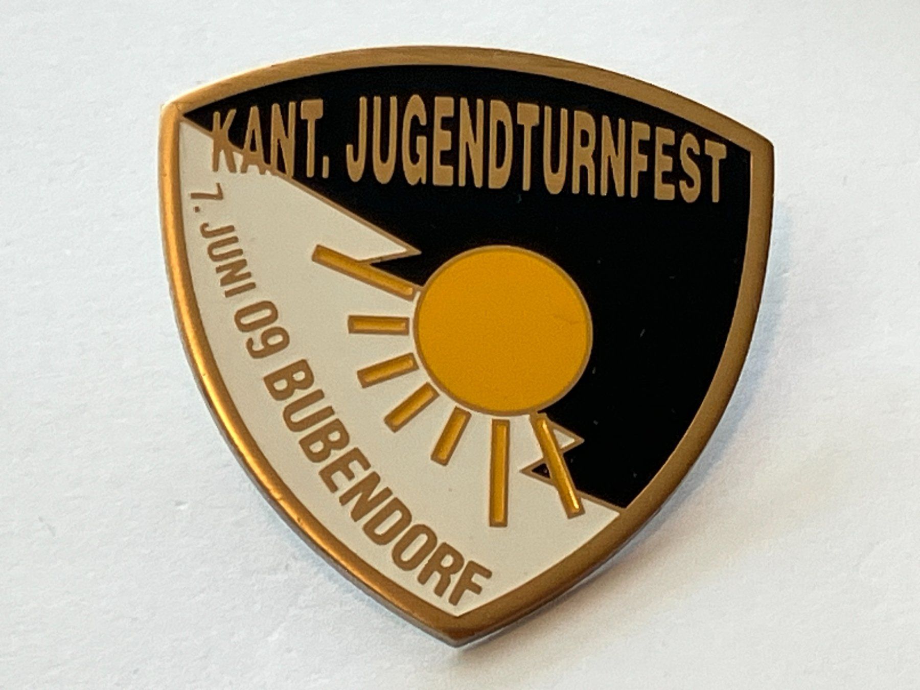 Placchette & Badge: 1 Pin Kant. Jugendturnfest Bubendorf 2009 – Usato da Basel venduto da djwwpp