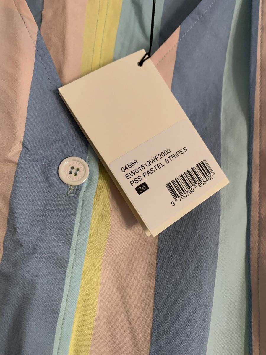 Robes: Robe à rayures multicolores maison kitsune  – Neuf avec emballage d'origine à Genève par rez_c6c6 2