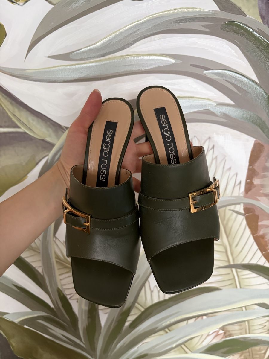 Sergio Rossi Scarpe da donna: Mules Sergio Rossi 39 – Nuovo (secondo la descrizione) da Corcelles NE venduto da Elolodie 1