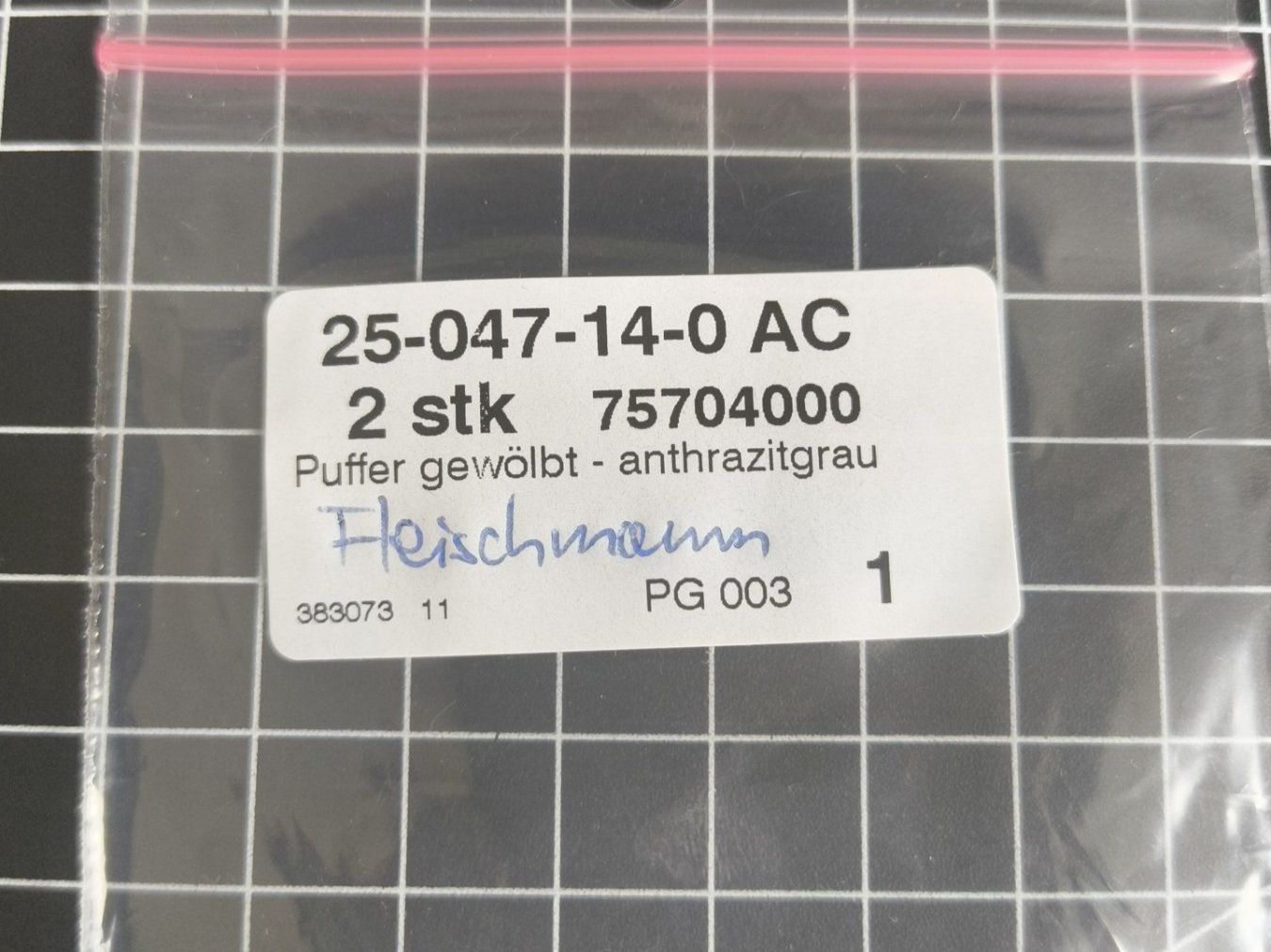 Fleischmann Modelleisenbahnen: Fleischmann 75704000 Puffer gewölbt – Neu und originalverpackt aus Baar von 82felice