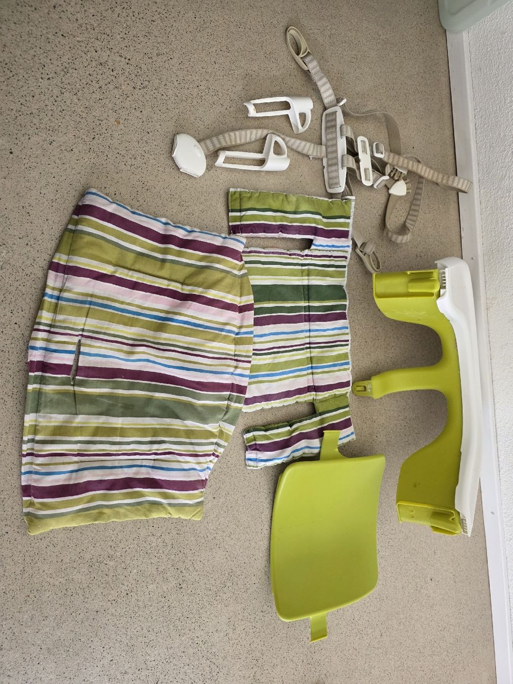 Stokke Hochstühle: Tripp Trapp Stokke Set Kleinkind – Gebraucht aus Zürich von Allek