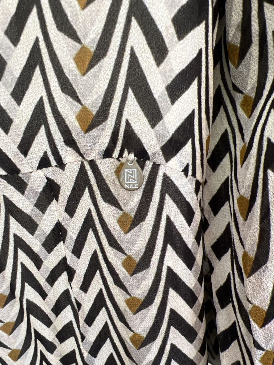 Nile Vestiti: Nile Kleid – Usato da Olten venduto da AtelierSecondhand23 3