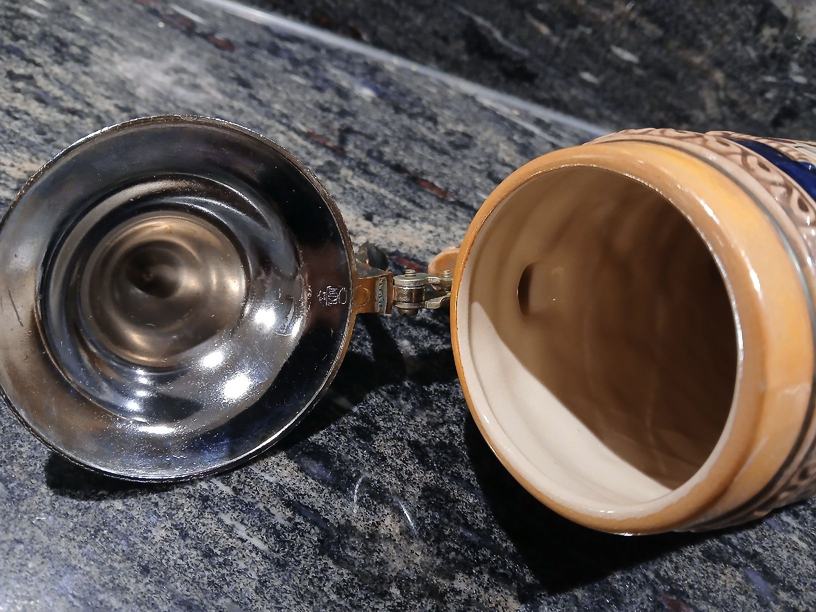 Bicchieri: Schweizer Bierkrug mit Zinndeckel und Kantonswappen, Japan! – Usato da Frasnacht venduto da ale_g288 2