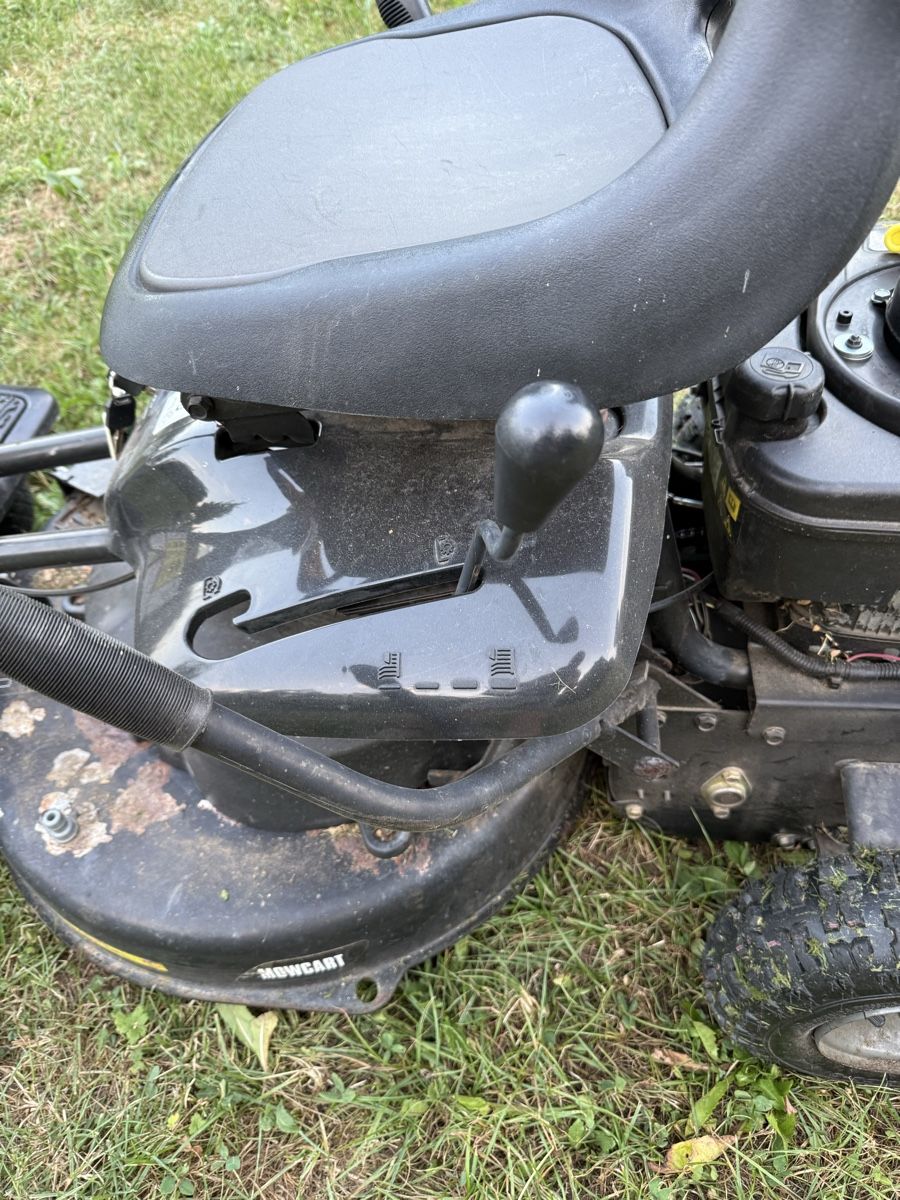 Husqvarna Rasenmäher: Rasentraktor  – Gebraucht aus Bischofszell von nra_5jb8 8