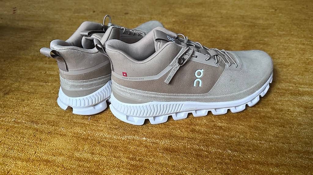 Scarpe da uomo: On Herren Cloud Gr 44,5 – Nuovo (secondo la descrizione) da Binningen venduto da hitchhiker01