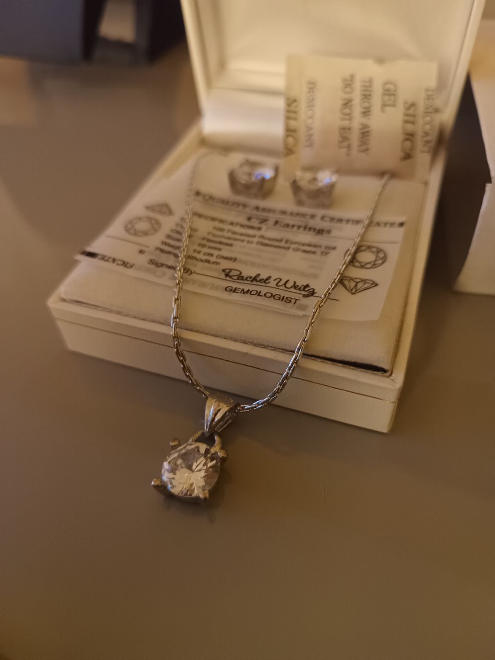 Catenine: Rhodium Halskette mit 2 stk Ohrringe – Nuovo (secondo la descrizione) da Frümsen venduto da Swissline90 1