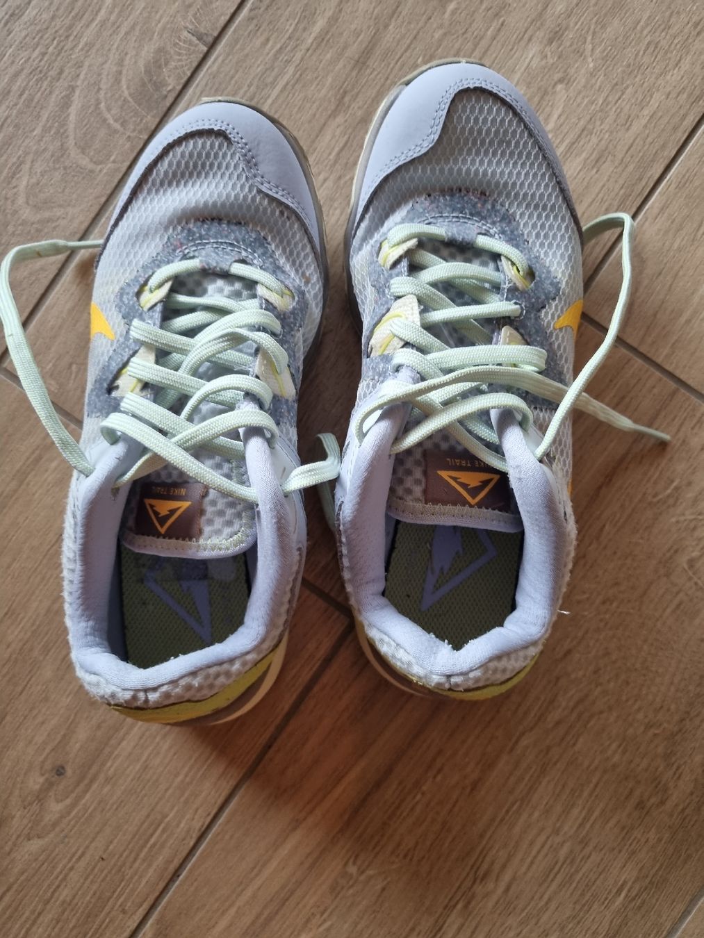 Scarpe da donna: Nike Shoes EU 37 – Usato da Le Locle venduto da vri_c59x