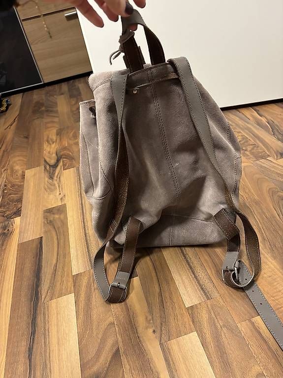 Zaini: Rucksack Wildleder  – Usato da St. Gallen venduto da mustang96 2