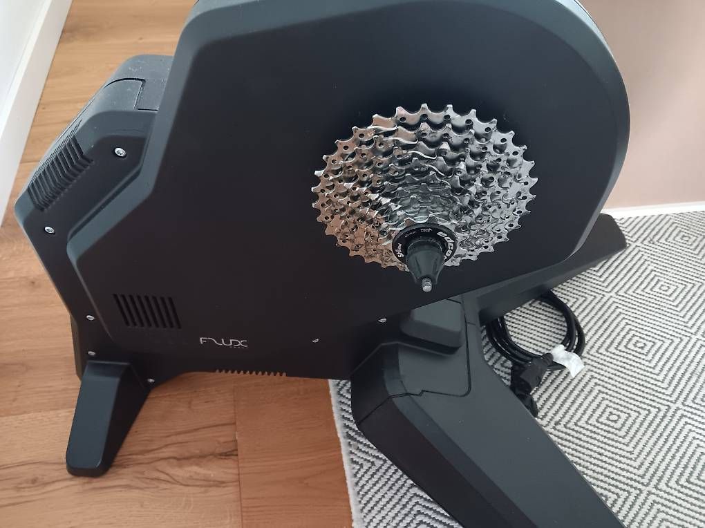 Hometrainer: Tacx Flux Smart Trainer T2900 – Usato da Basel venduto da jl8_fgl6