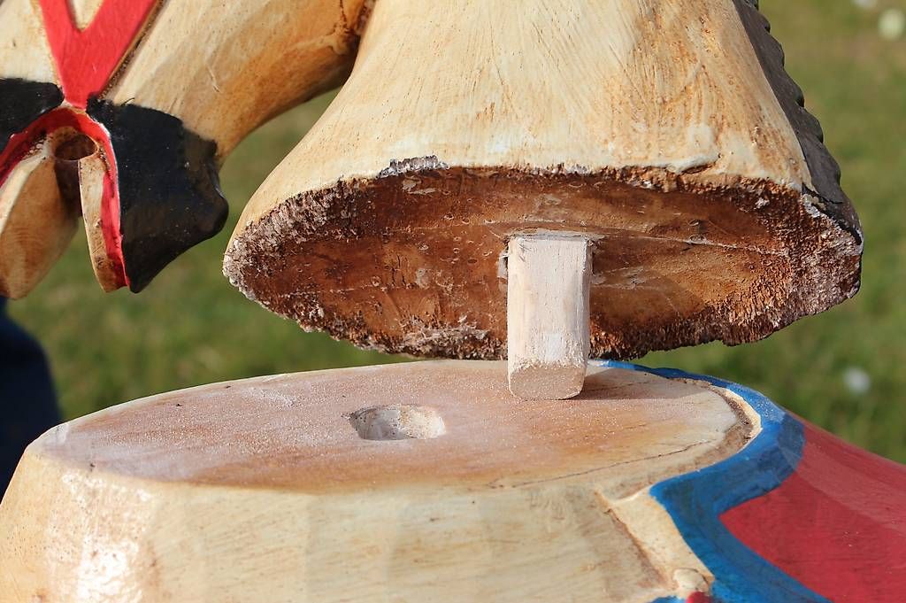 Tutte le decorazioni: Deko-Schaukelpferd – Usato da Burgdorf venduto da AnB24c 4