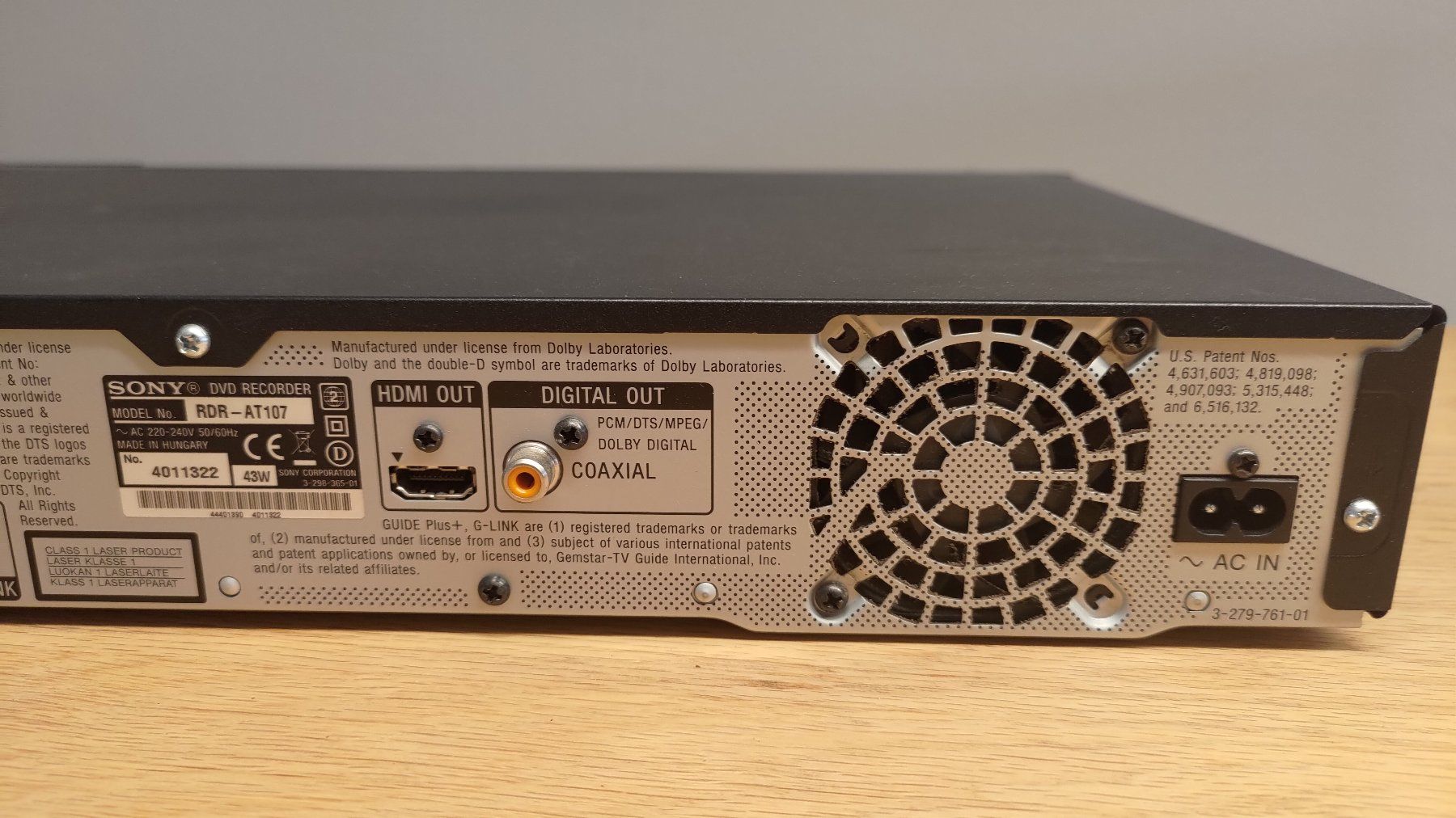 Sony Enregistreurs: DVD-Recorder/Player SONY RDR-AT107 – D'occasion à Basel par langga9 7